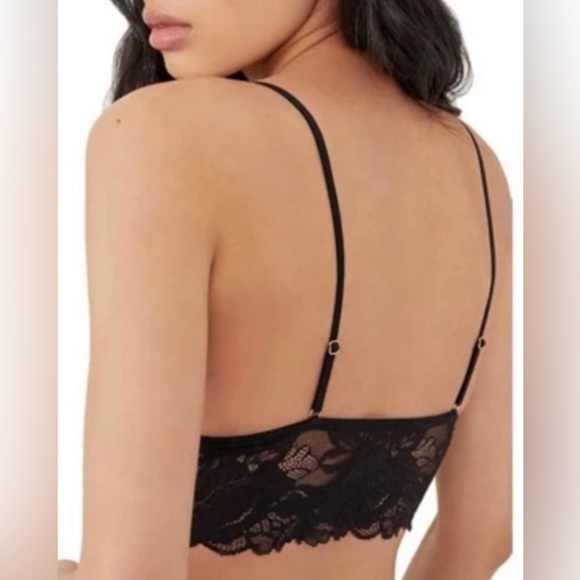 SET of 2 Everyday Lace Longline Bralette in Black - Picture 4 of 7